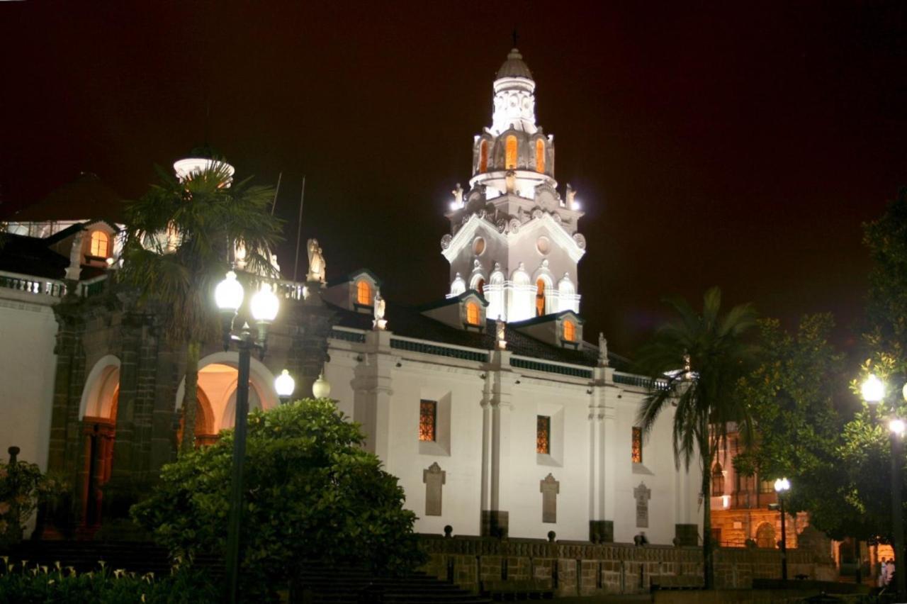 La Rosario Hotel Quito Exterior photo