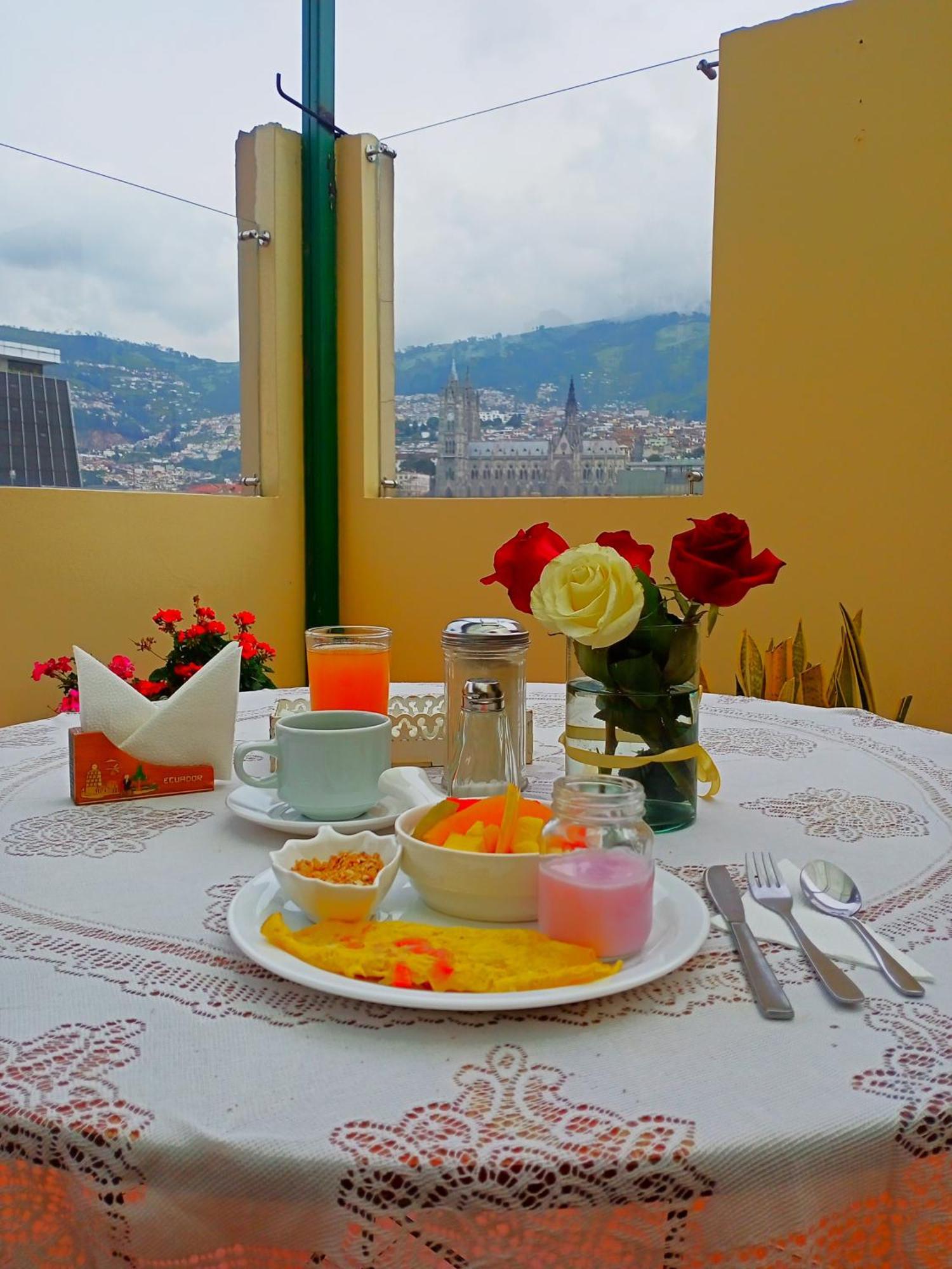 La Rosario Hotel Quito Exterior photo